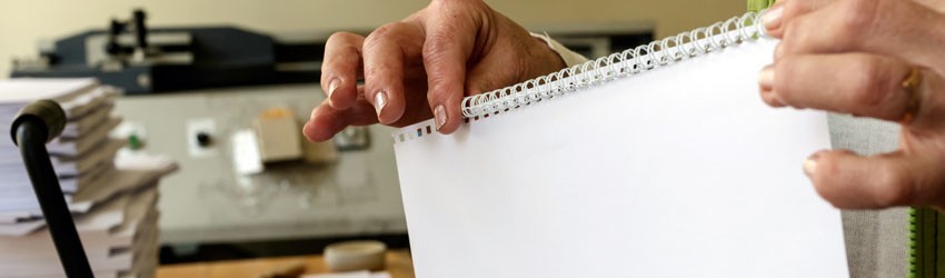 Matériel et fournitures pour créer albums carnets personnalisables